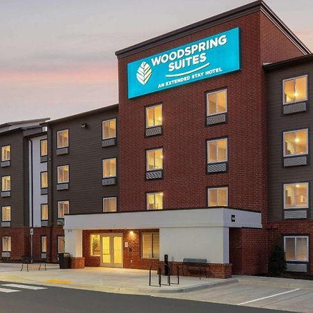 Woodsping Suites Washington Dc East Arena Drive Lake Arbor Экстерьер фото